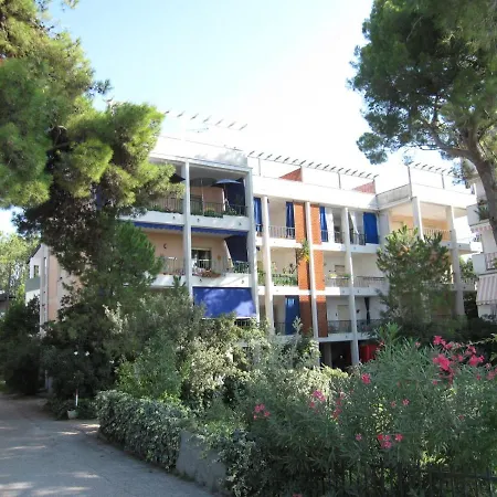 Smeraldo Apartment